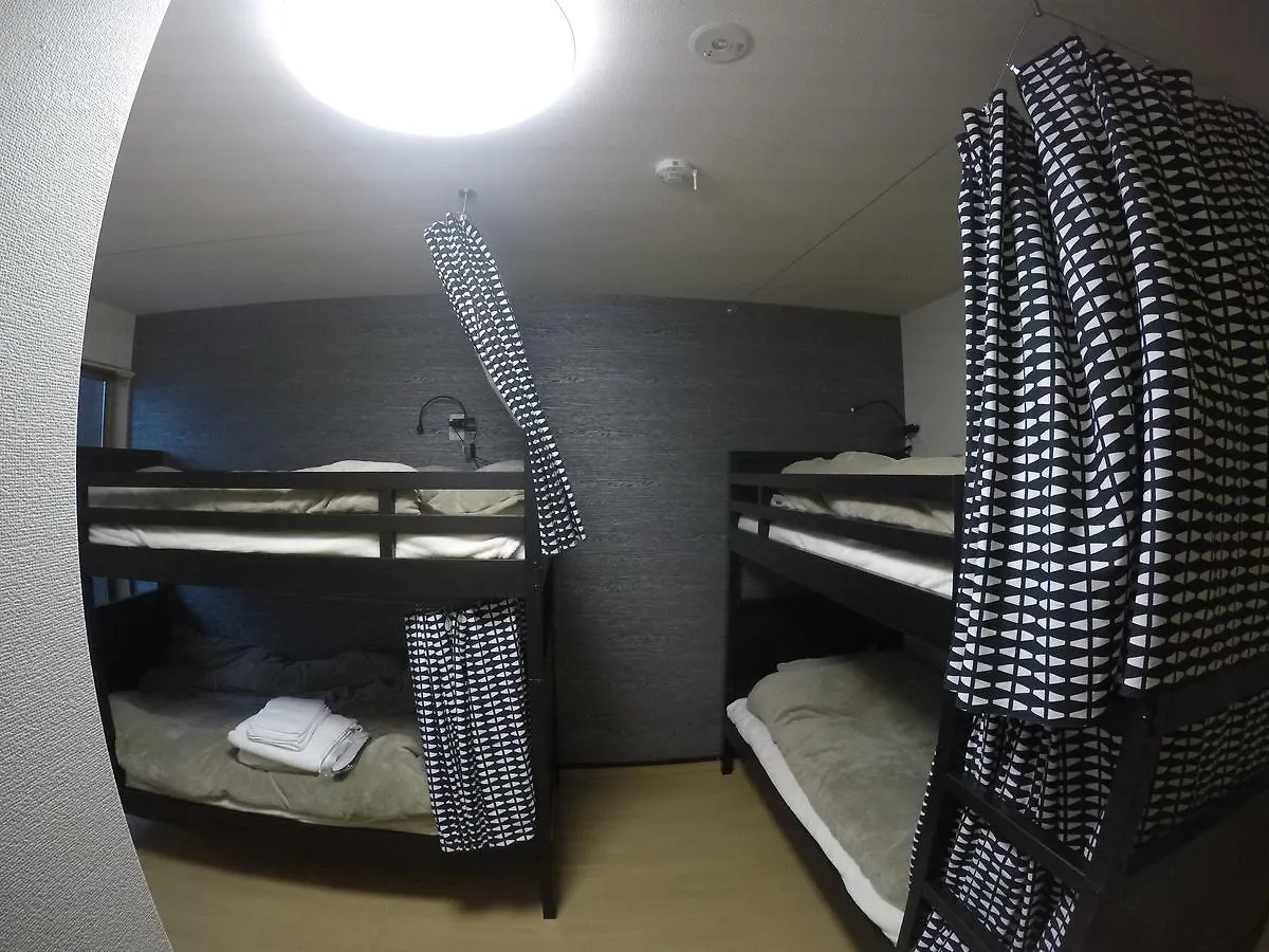 Gamon Hotel Kyoto 0*,  Japan